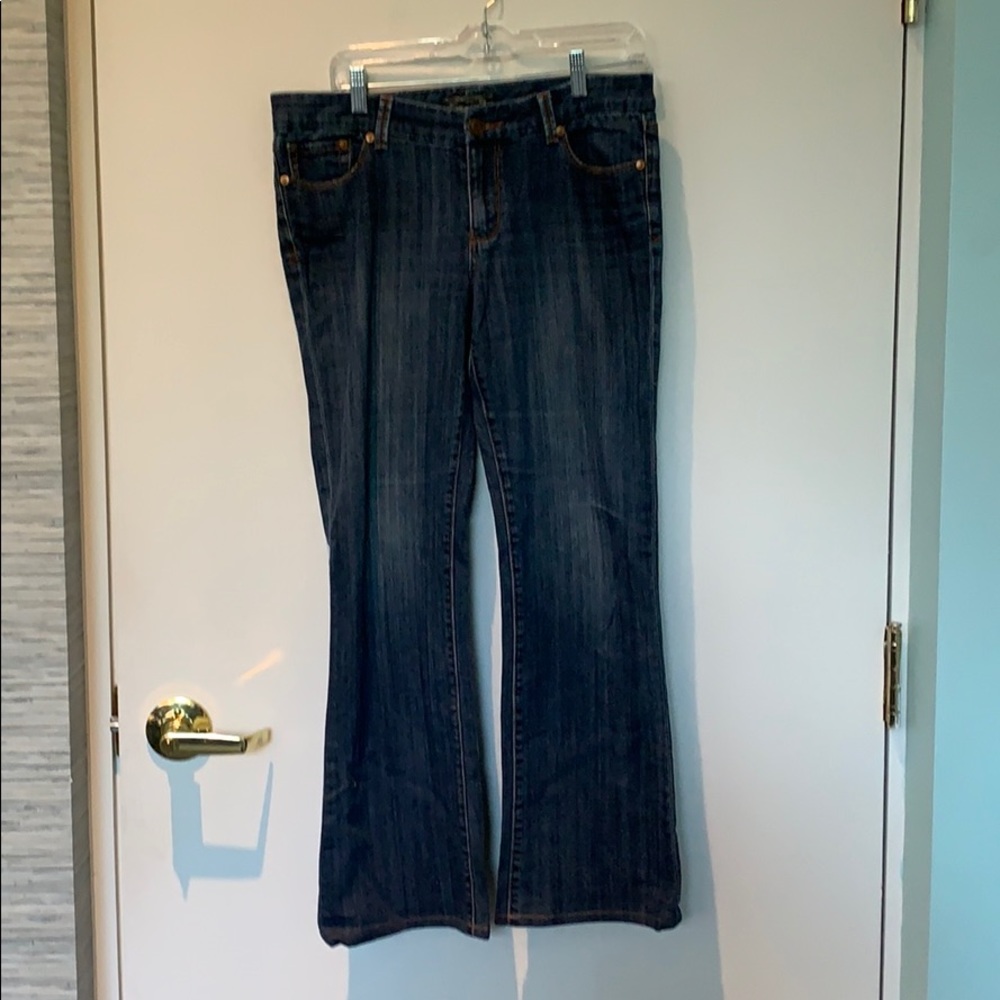 Straight leg Seven7 Jeans.